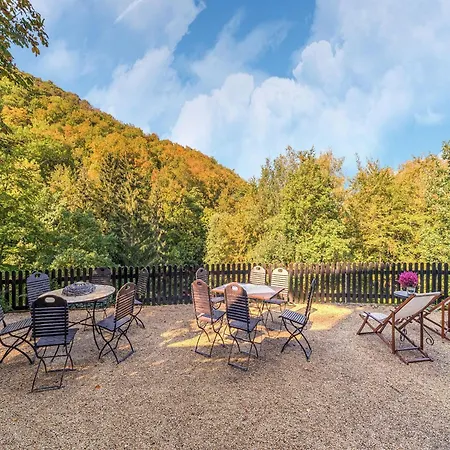 Helle Mit Terrasse Und Sauna, Cleaning Included *