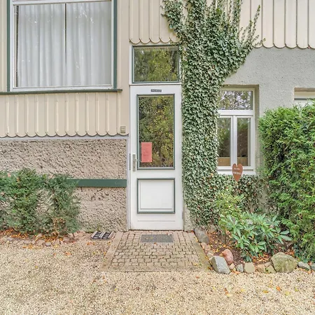 Helle Mit Terrasse Und Sauna, Cleaning Included Apartamento *